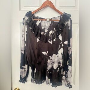 White House Black Market Black and White Floral Blouse